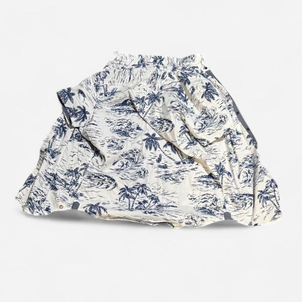 Free planet vintage navy blue and White Islands/waves Hawaiian medium size - Picture 3 of 7